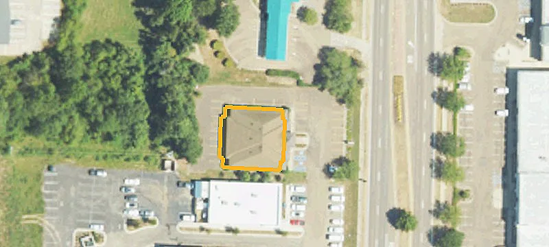 736 Clinton Pkwy