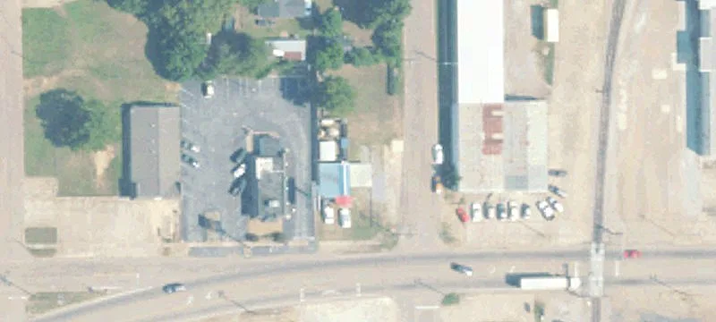 2011 Main St