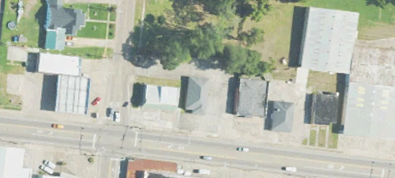 106 3rd St