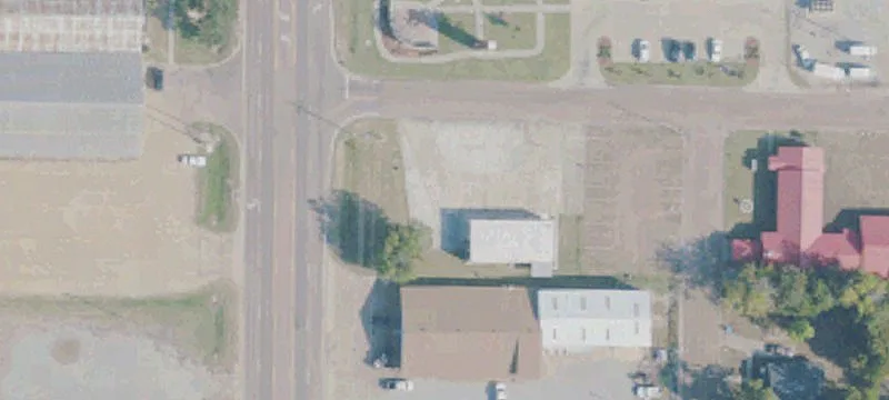 820 Oak Ave