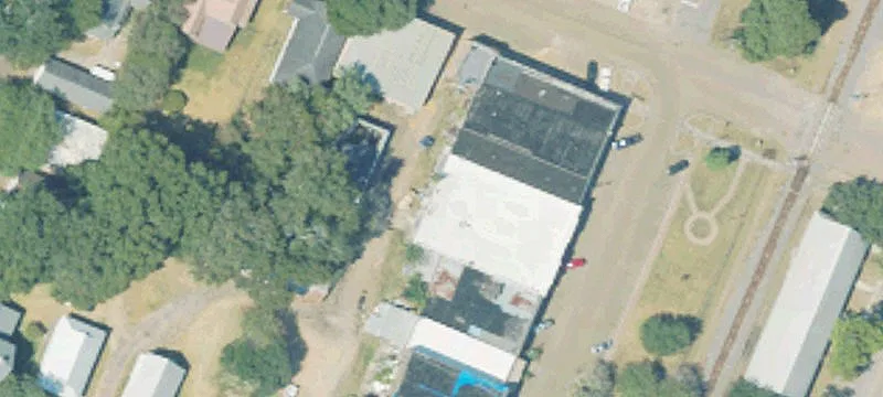 173 Railroad N Ave