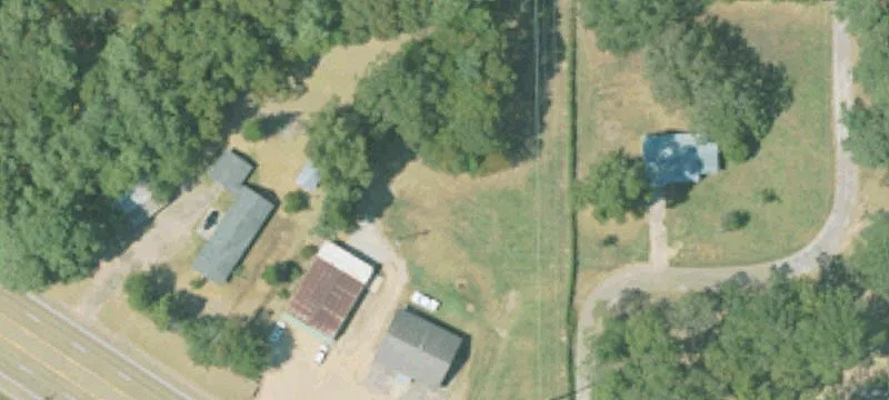 1139 Hwy 98th E