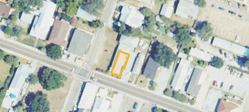 215 Main St