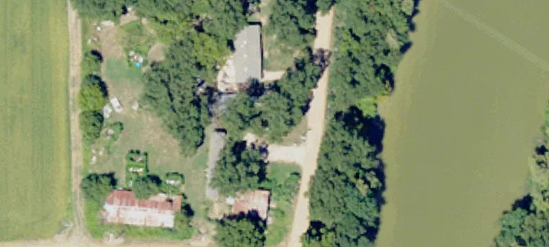 749 Woodruff Rd