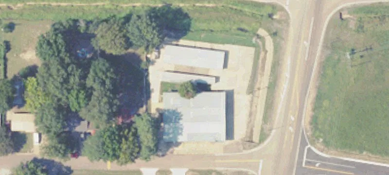 439 Hwy 51st N
