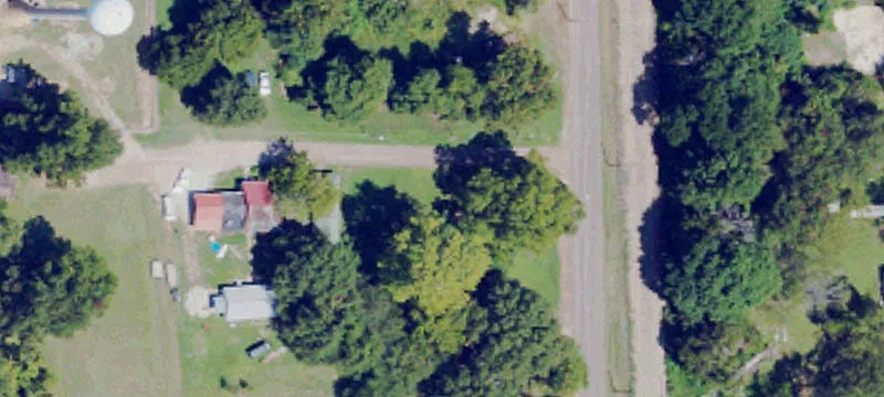 Railroad Ave