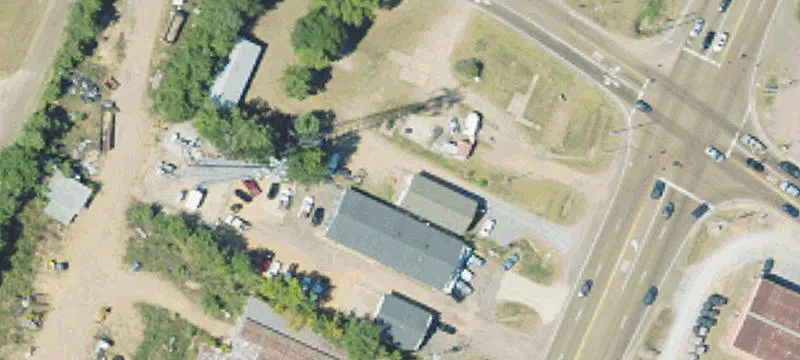 1241 Hwy 51st NE