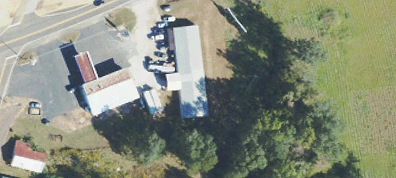 Smithville, MS 38870