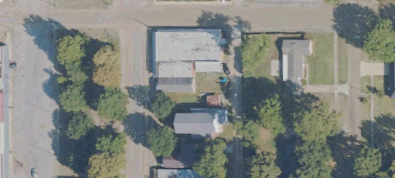 708 Grand Ave
