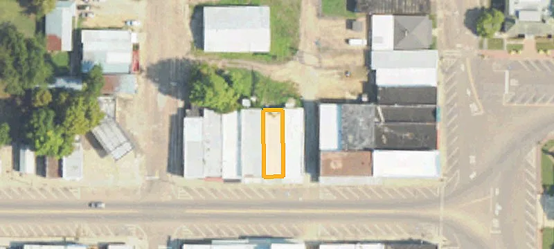 138 Main St