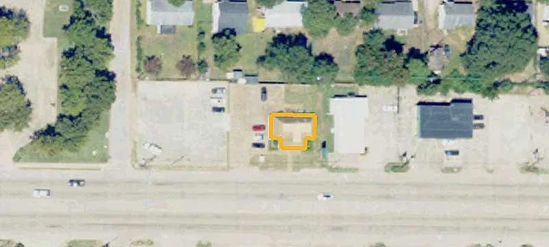 211 Hwy 82nd E