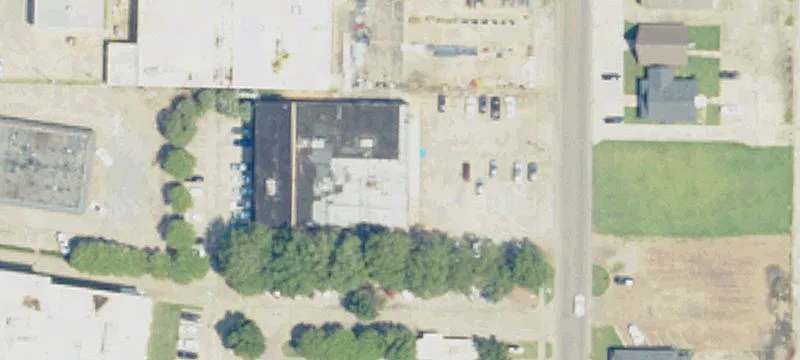 212 Chrisman Ave