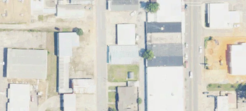 121 Sanders Ave