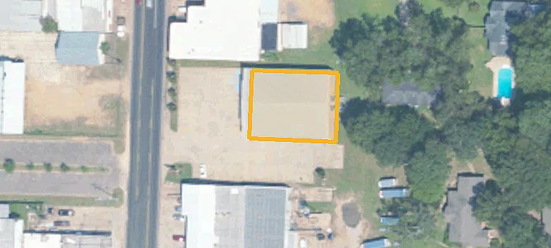 1826 Veterans Memorial Blvd