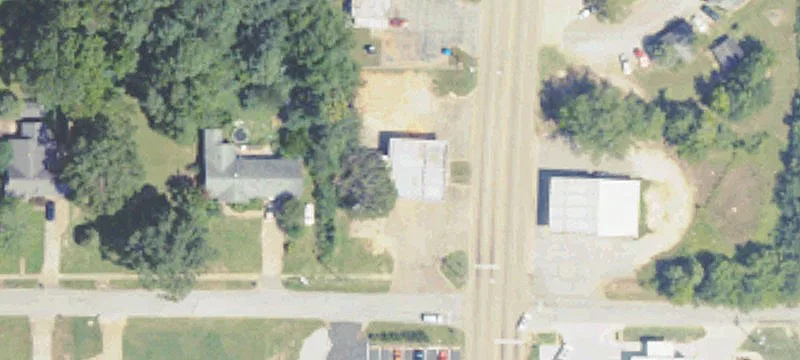 301 2nd St