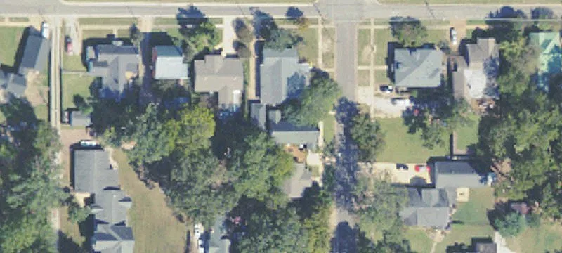 1009 Taylor St