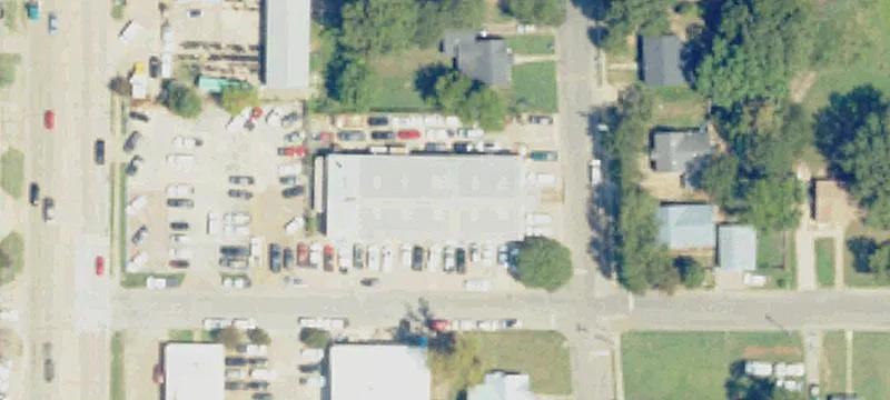 200 Davis Ave