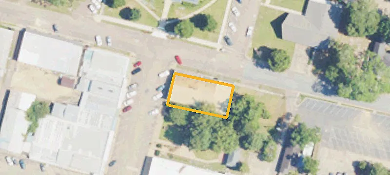110 Ct Ave