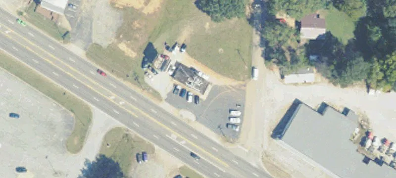 1215 Hwy 72nd E