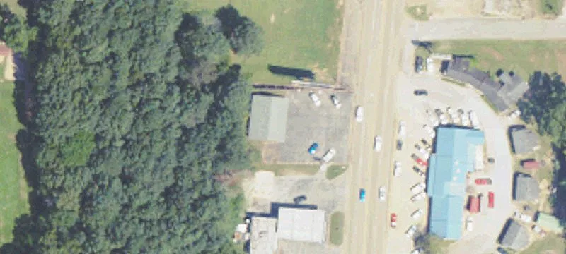 305 2nd St