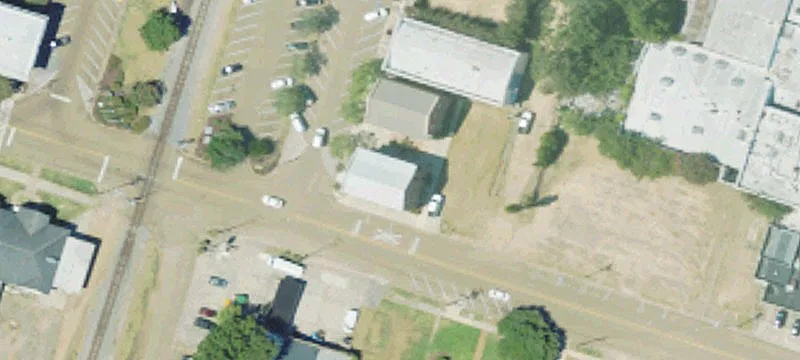 275 Railroad Ave