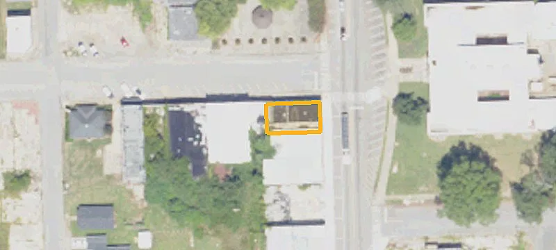 800 Main St