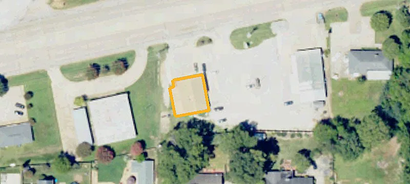 809 Hwy 82nd W
