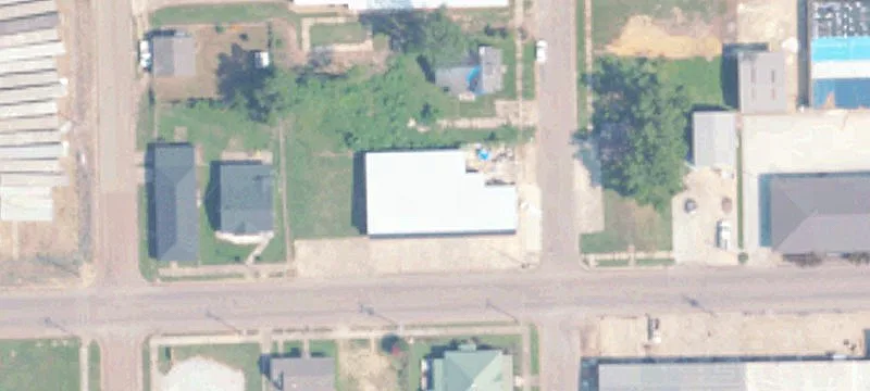 100 5th NW Ave