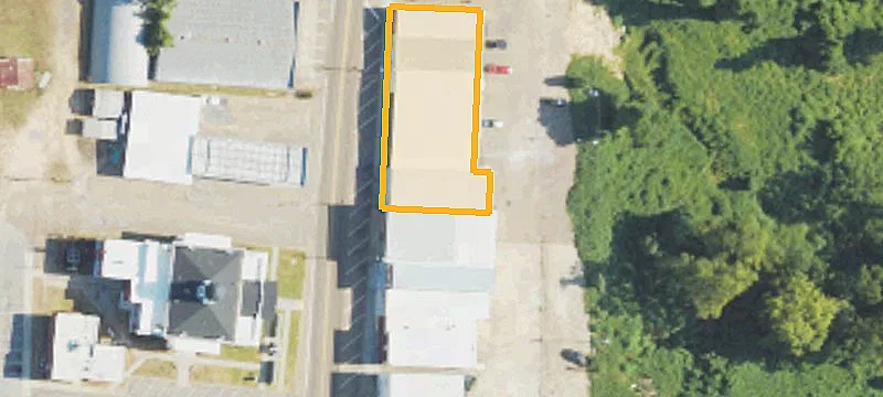 136 Main St