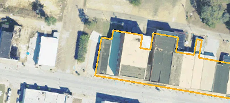 240 Main St