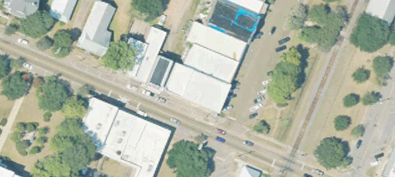 101 Railroad N Ave