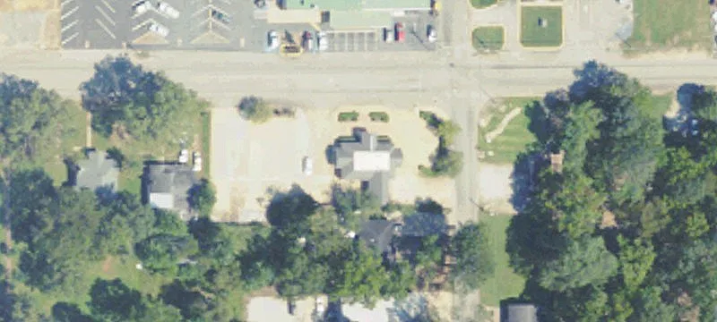 909 Church St