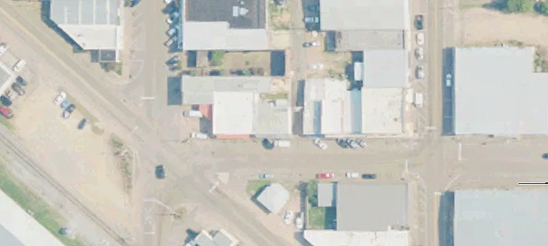 109 1st SE St
