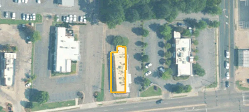 102 Hwy 12th W