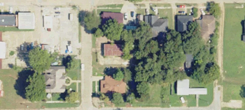 1103 Frst St