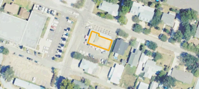 203 2nd St