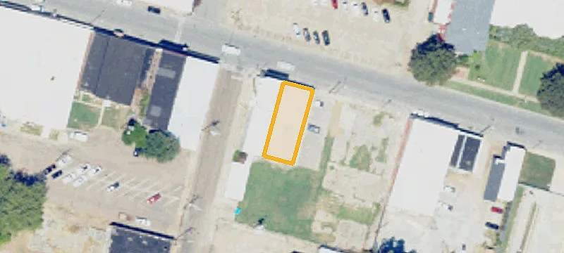 208 2nd St