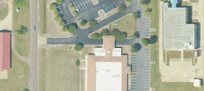 2000 Hwy 61st N