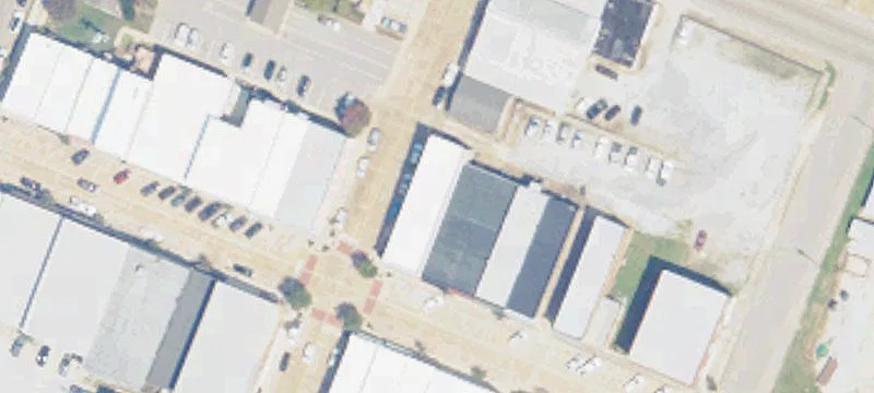 Main E St