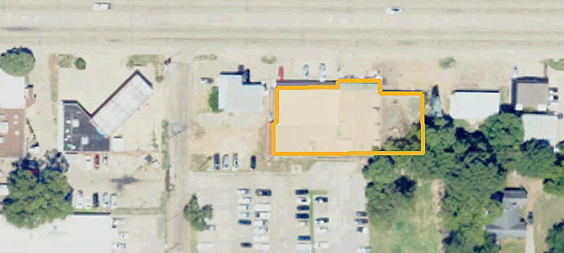 210 Hwy 82nd E