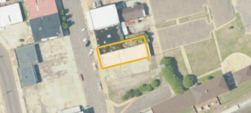 352 Delta Ave