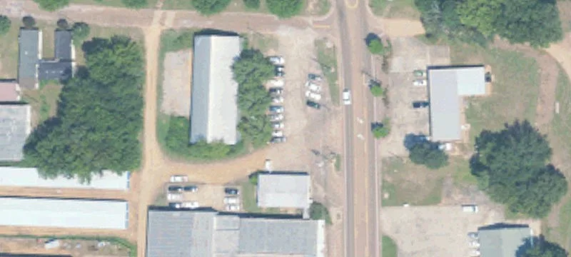 208 Veterans Memorial Blvd
