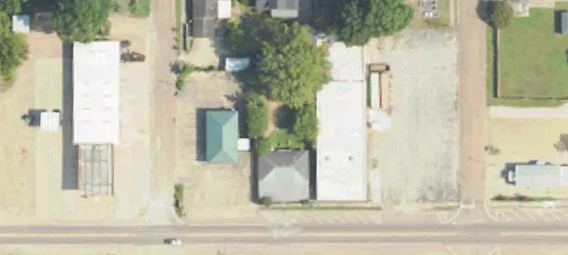 272 Main St