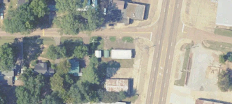 319 Hwy 51st N
