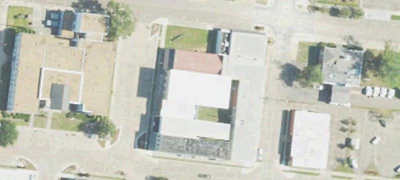 Main St