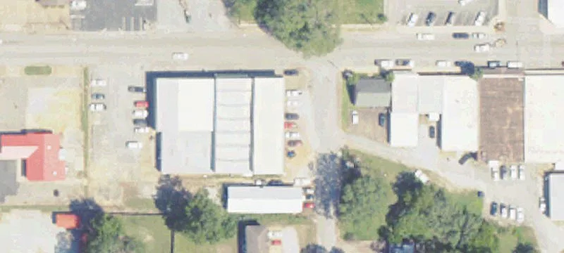 401 College St