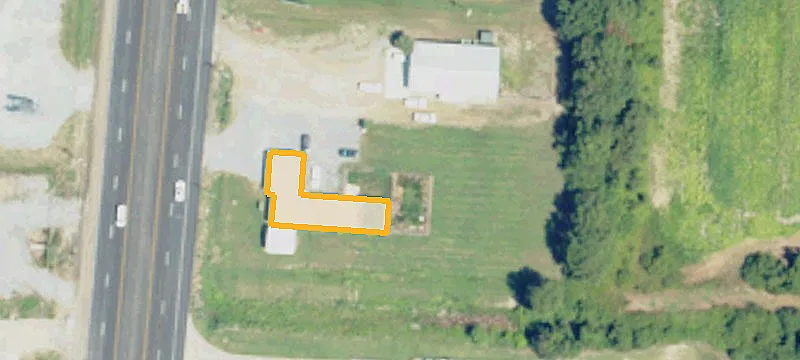 611 Gaines Hwy