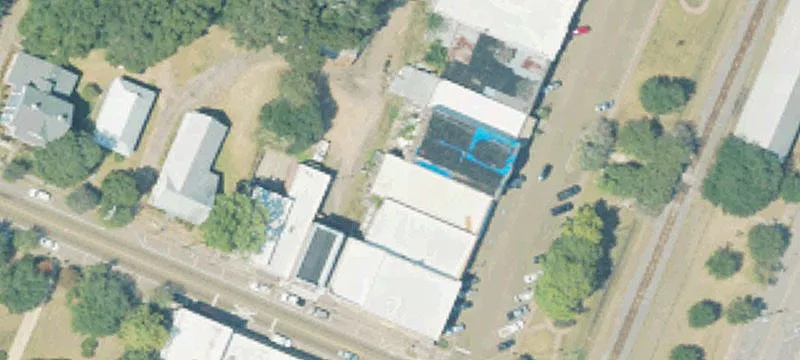 125 Railroad N Ave