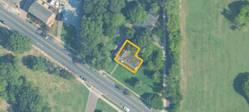 807 University Dr