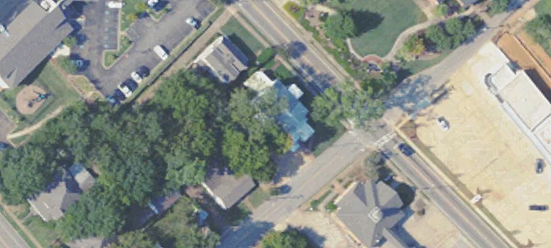 208 Bankhead St